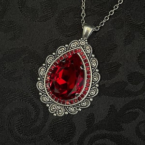 Dark Ruby Red Garnet Crystal Antique Silver Filigree Gothic Victorian Wedding Bridal Necklace Choker Pendant Vampire Medieval Renaissance