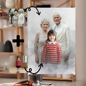 Può includere: Un collage fotografico di un ritratto di famiglia. L'immagine a sinistra mostra una coppia anziana in piedi insieme. L'immagine a destra mostra la coppia con una bambina in piedi tra loro. La bambina indossa un maglione a righe rosse e bianche.