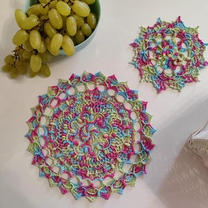 Handmade multicolor crochet doilies set, lace 3d doilies, napkin set, home table decor, unique gift idea, cotton placemat set, table accents