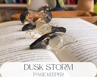 Dusk Storm Page Keeper: Gold Leaf & Black Mica Resin Thumb Book Holder