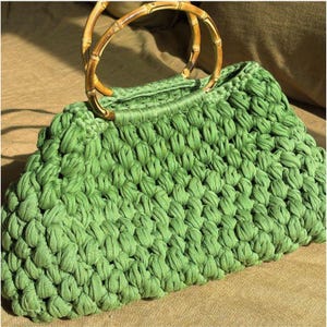 Patrón de bolso de crochet en PDF – Bolso de mano de lana de camiseta / Patrón de crochet para bolso Loisa (Descarga digital en PDF) Asa de bambú