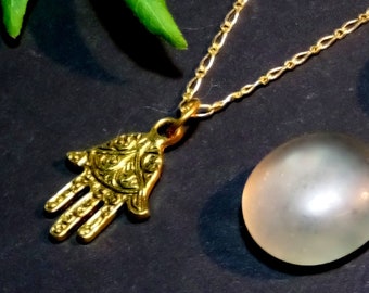 Gold Hamsa Hand Protection Necklace, Hanukkah Gifts, Jewish Charms, Bat Mitzvah Gift, Hand of God, Minimalist Jewelry, Hamsa Symbol