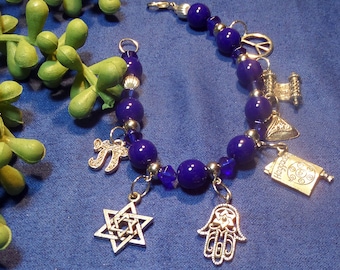 Blue Beaded Passover Charm Bracelet, Star of David, Seder Hostess Gifts, Jewish Jewelry for Mom, Grandma Gifts