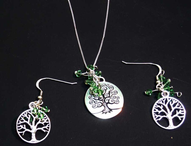 Crystal Tree of Life Earrings, Birthstone Jewelry, Birthday Gifts, August Birthdays Peridot Bicone Crystals Sterling Silver afbeelding 3