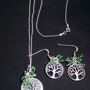 Crystal Tree of Life Earrings, Birthstone Jewelry, Birthday Gifts, August Birthdays Peridot Bicone Crystals Sterling Silver afbeelding 2