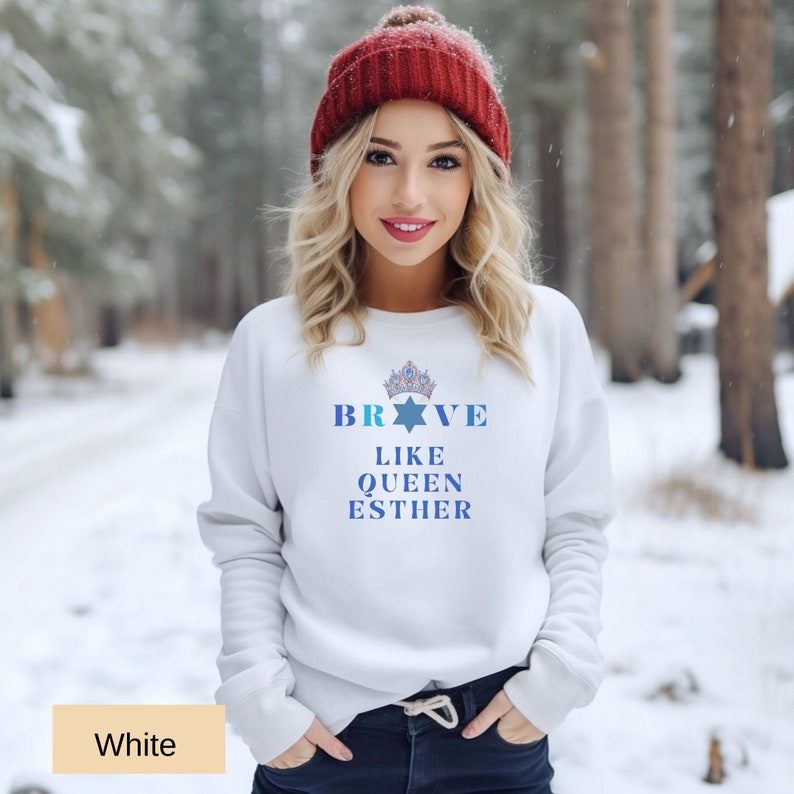 Queen Esther Purim Crewneck Woman Sweatshirt, Jewish holiday Gift Shirt, Themes of Purim, Megillah Reading Costume White