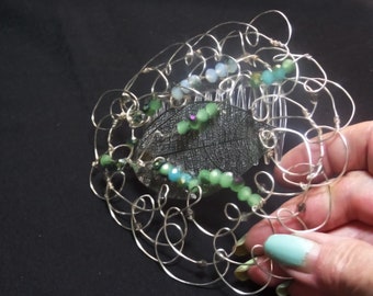 Green Wire Kippah Set: Silver Leaf Synagogue Hat & Green Beaded Tallit Clip