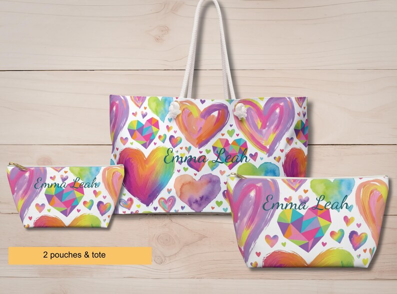 Pochette à maquillage avec coeurs arc-en-ciel, sac fourre-tout personnalisé pour accessoires de bat mitzvah image 3