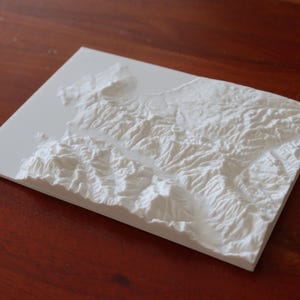 Carte topographique personnalisée imprimée en 3D • Modèle de terrain personnalisé de n'importe quel endroit • Cadeau d'anniversaire