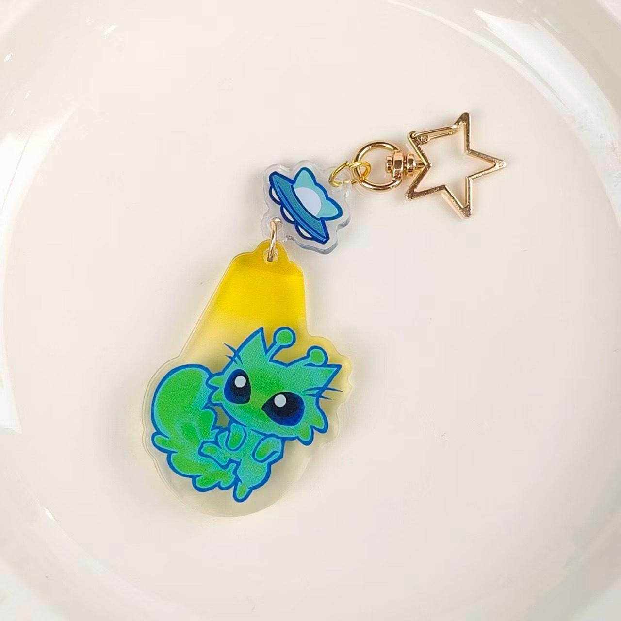Arcrylic Alien Cat Keychains - Etsy