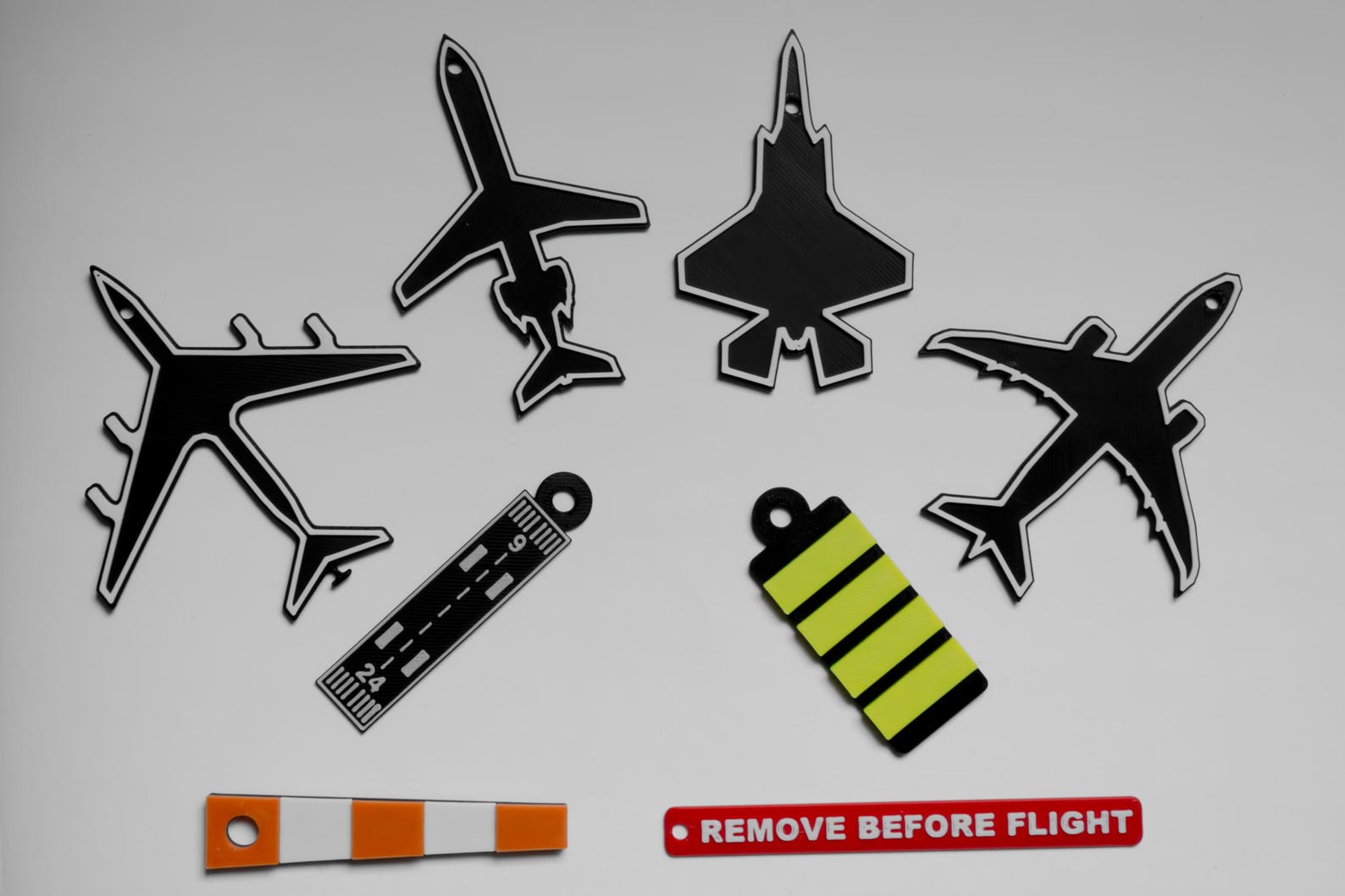 Runway Key Chain Aviation Keychain Set – Airliner, Jet, Fighter, Runway, Windsock ...
