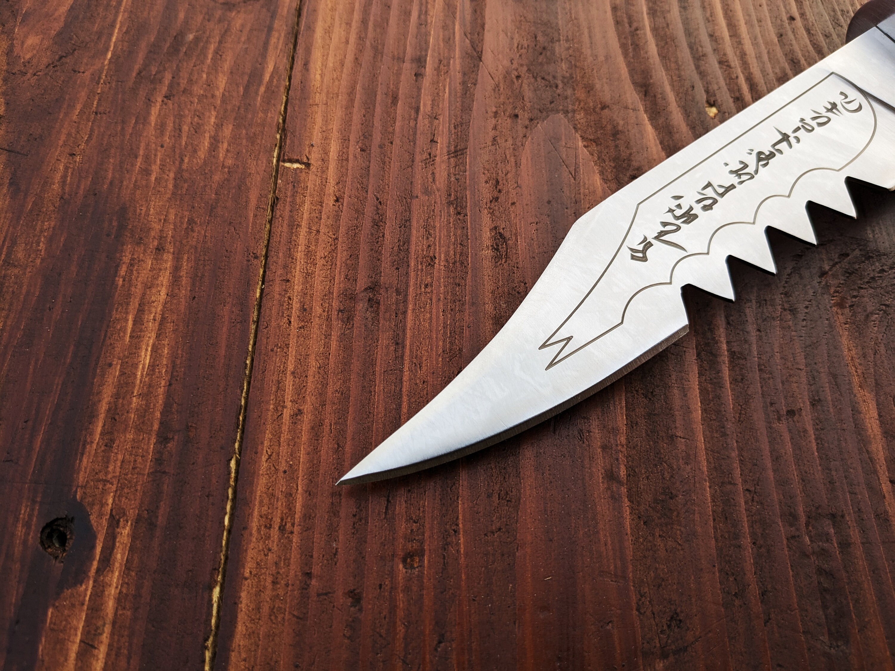 スーパーナチュラル ルビーのナイフのレプリカ：鹿の角のハンドル、革