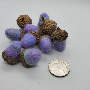 Rustic Needle Felted Acorns, Mermaid hair, Felt Decorations, Bowl Fillers, Vase Fillers, Primitive Decor, Home Decor image 4