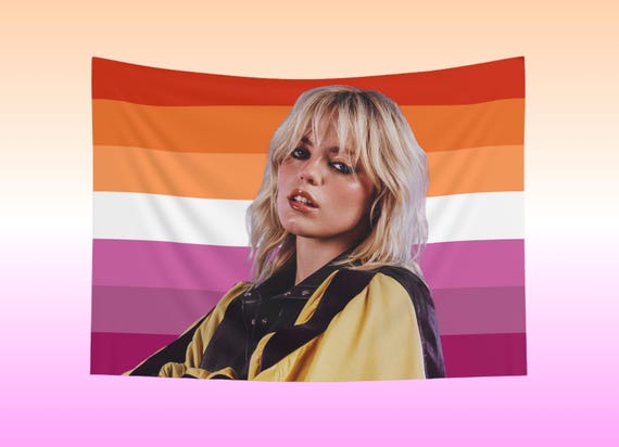 Renee, Lesbian Flag Tapestry | WLW Wall Hanging (26x36")