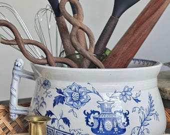 Antique Blue White Transferware Centerpiece Decoration Kitchen Accessory Style French Country Decor Victorian Utensil Storage Chamber Pot
