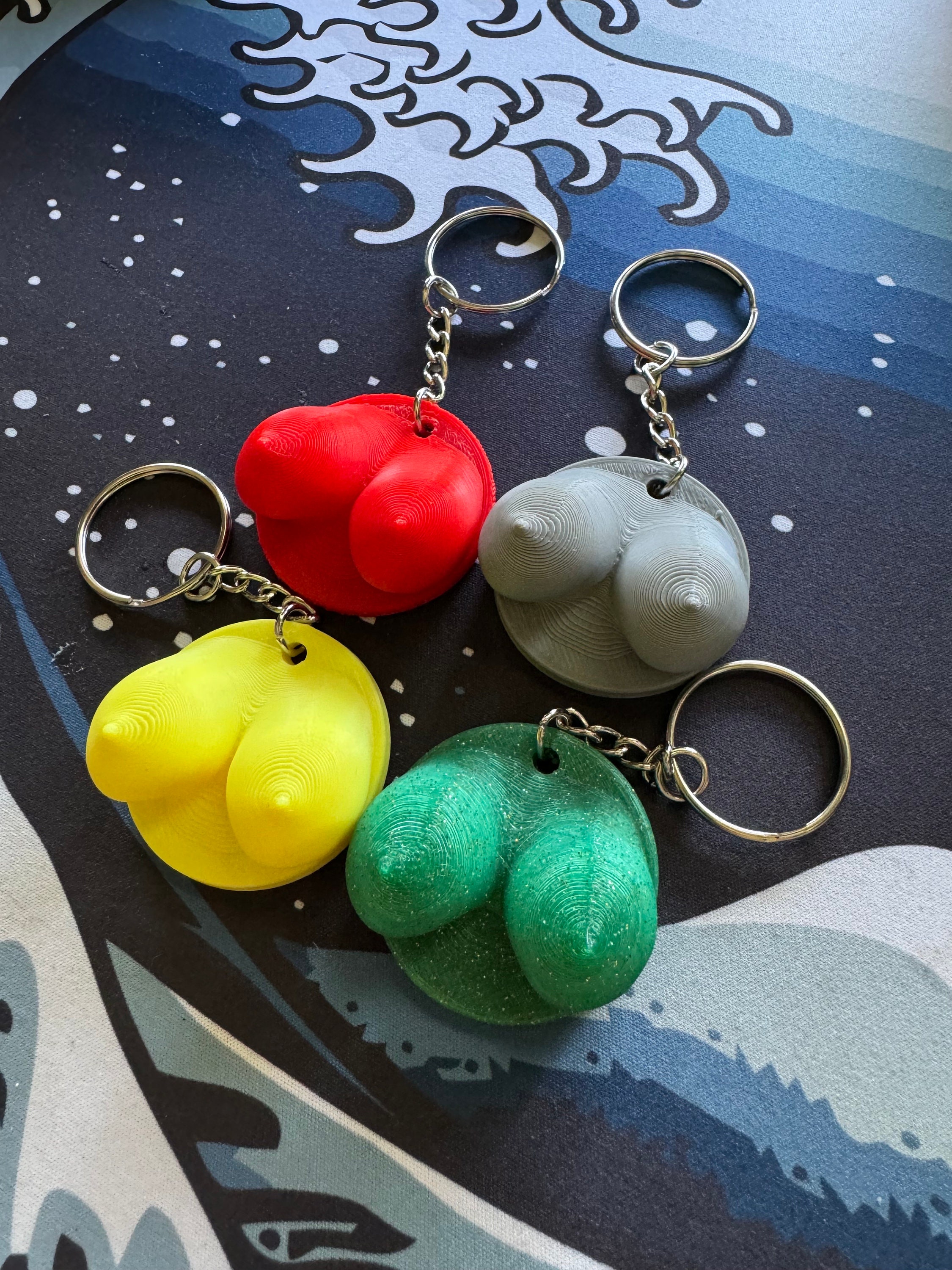 Boob key chain - Etsy 日本