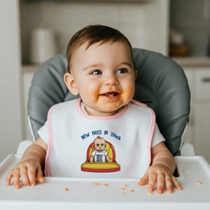 Funny &#39;New Boss In Town&#39; Baby Bib: Humorous Newborn Gift