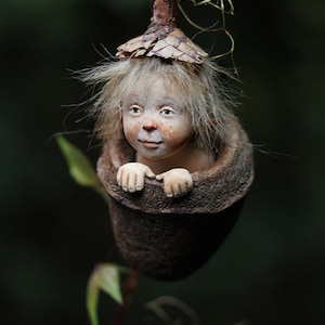 Pixie boy Quirin, Wichtelkind fantasy miniature sculpture art doll
