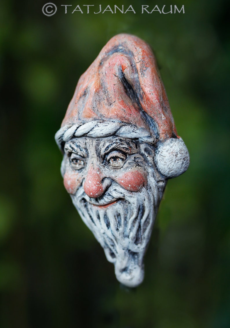 Santa Claus relief wall hanging image 3