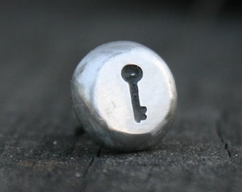 Tie Tack - Lapel Pin - Skeleton Key