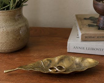 Vintage Brass Tobacco Leaf Dish, 1963 Metalcraft, Mid Century Trinket Tray