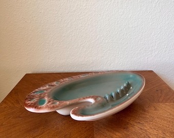 Vintage MCM Atomic Kidney Ashtray, Green Ceramic Catchall, 1960s Desk Decor