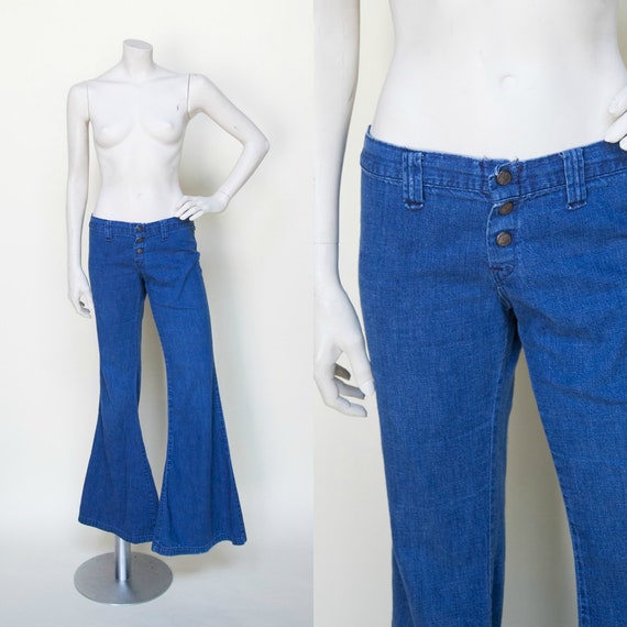 Vintage Denim Jeans / 1970s Low Rise Bell Bottoms