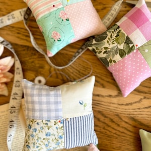 Patchwork Pin Cushion ~ handmade ~ 6 patchwork options