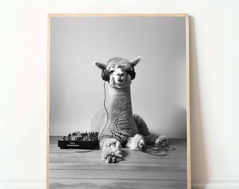 Funny Alpaca DJ Poster – “Alpaca with Headphones,” Digital Download, Humorous Animal Art, Wall Decor for Music Lovers, Unique Gift