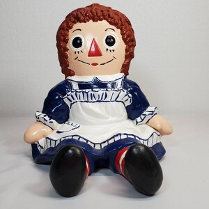 Vintage Art Pottery Rtagdy Ann Buchstütze Figur Bobbs Merrill 1974 19,5 cm
