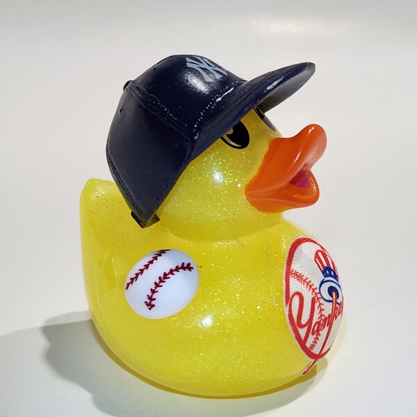 NEW YORK YANKEES Rubber Duck Gift Baseball mlb Bedazzled Duck Cruise Dashboard Ducks