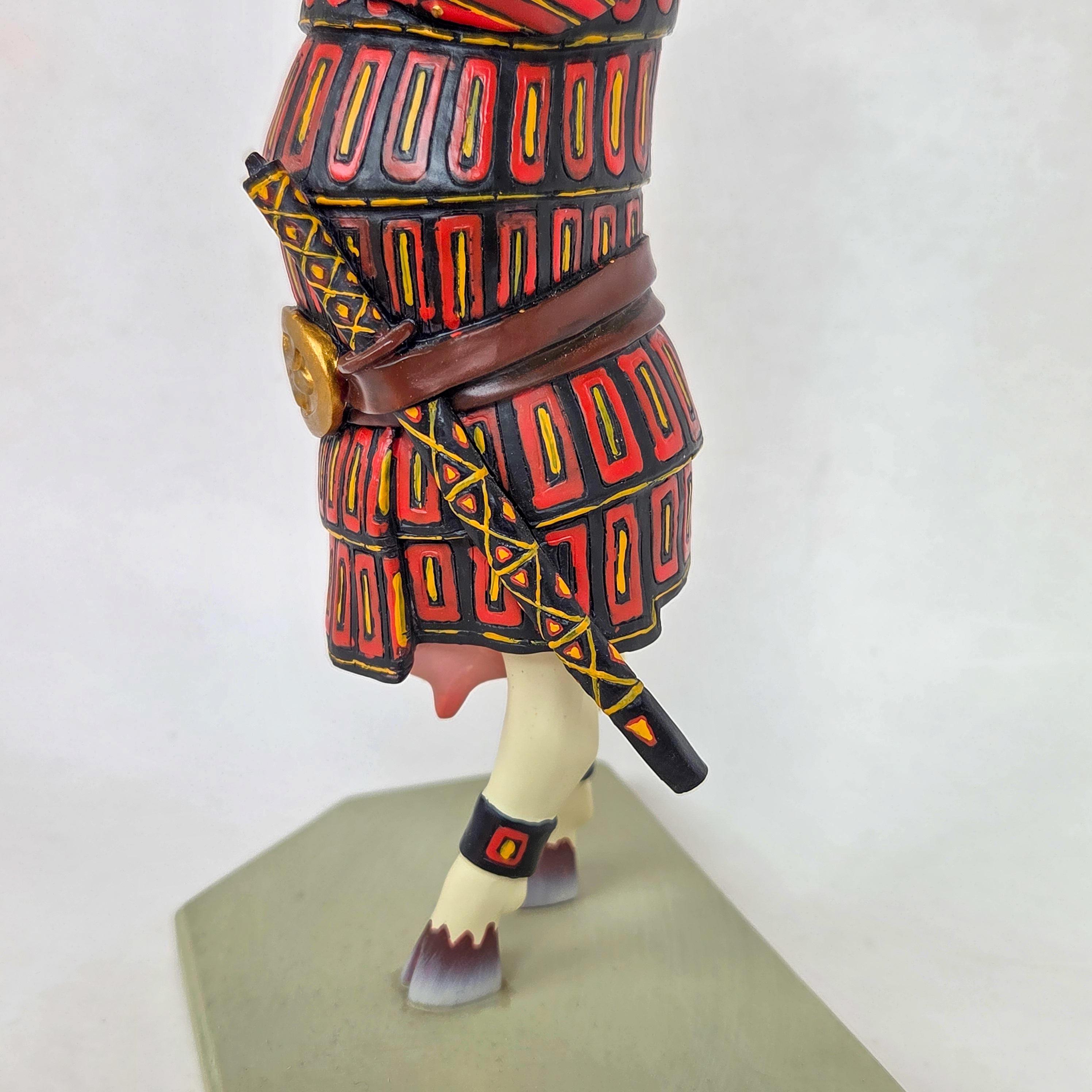 Cow Parade Sam-moo-rai Figurine 10