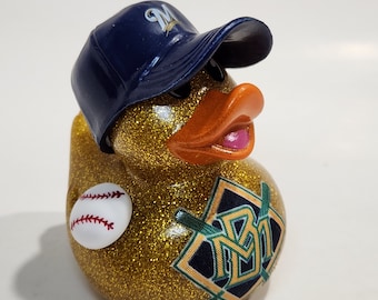 MILWAUKLEE BREWERS