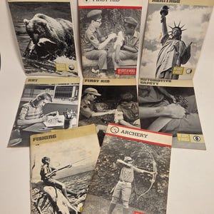Vintage 70s Boy Scouts Merit Badge Booklets 8 First Aid Automotive Art Archery