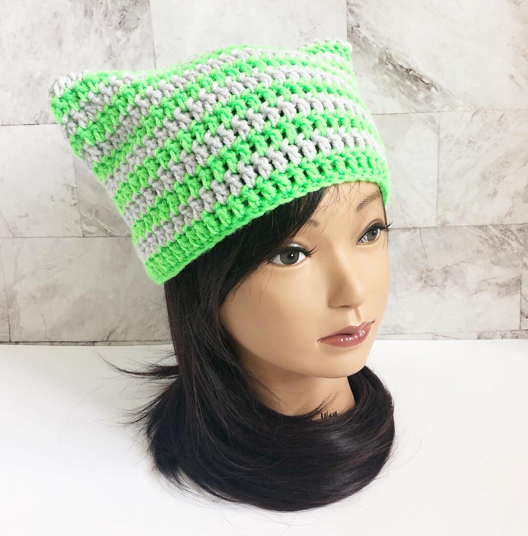 【Uglyshadow】STRIPED CAT BEANIE main image 1