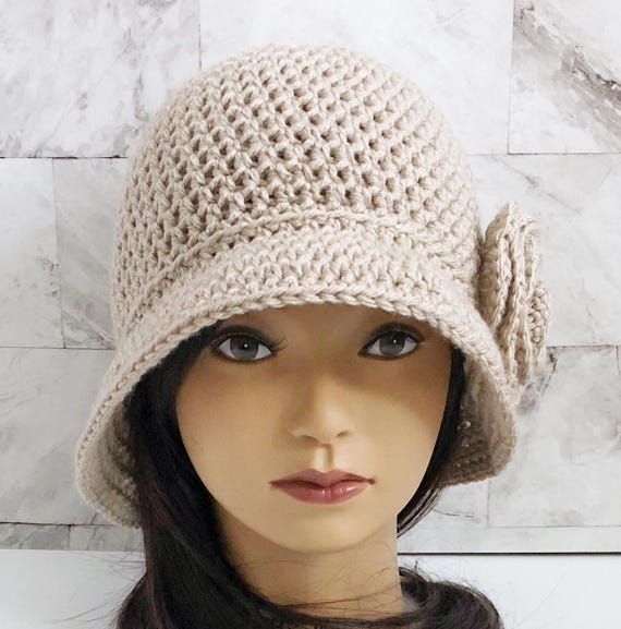 Retro Crochet Cloche Hat, 1920s Flapper Style, Jazz Era  display picture 1