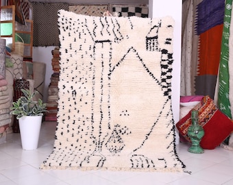 Handmade Beni Ourain Wool Rug: Minimalist Berber Boho Decor