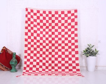 Handmade Beni Ourain Wool Rug: Moroccan Berber Style