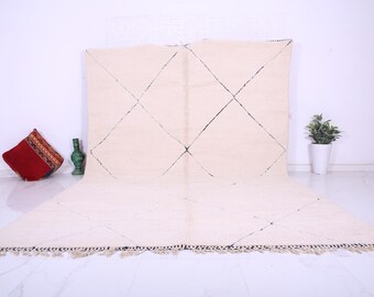 Handmade Beni Ourain Wool Rug: Moroccan Berber Style