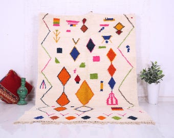 Handmade Beni Ourain Wool Rug: Moroccan Berber Style