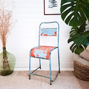 Vintage Metallstuhl Stuhl Java Blau Orange Lack Patina Mid Century Retro Alteisen Indonesien Industrial