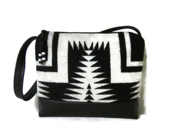 Shoulder Bag Hand Bag Purse Handbag Black Leather Strap Tribal Inspired Blanket Wool from Pendleton Woolen Mills