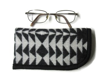 Eyeglasses Eyeglass Case Pouch Protection Sunglasses Flannel Lined Blanket Wool from Pendleton Woolenmills