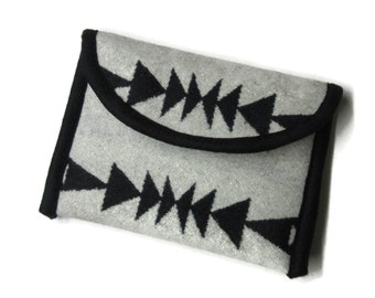 Kindle or Kindle Paperwhite Sleeve Cover Case Pouch Padded Condensed Blanket Wool from Pendleton Woolen Mills