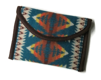 Kindle or Kindle Paperwhite Sleeve Cover Case Pouch Padded Summit Peak Blanket Wool from Pendleton Woolen Mills