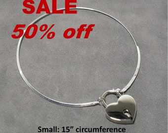 STERLING SILVER Discreet Neckwire Collar With Padlock