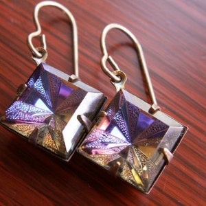 Violet Antiquity... Stunning heliotrope glass jewel earrings. image 3