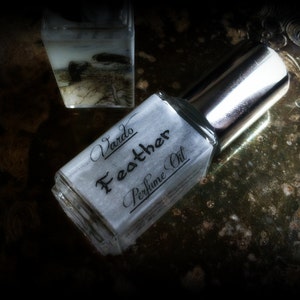 Feather White Musk Perfume Oil Roll On image 3