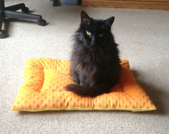 Cat Dog Beds Mats Sewing Pattern Tutorial PDF