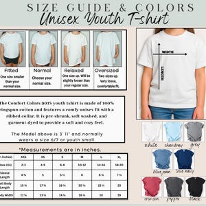 May include: Size guide for a unisex youth t-shirt, featuring a white t-shirt. The guide shows different fits: fitted, normal, relaxed, and oversized. Measurements are in inches, with sizes ranging from XXS to XL. Colors include white, chambray, grey, blue jean, true navy, crimson, pepper, and black.